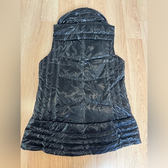 ANORAK The Stitched Fashion Puffer Vest Duck Down Feathers Waterproof Med NWT - Picture 4 of 6